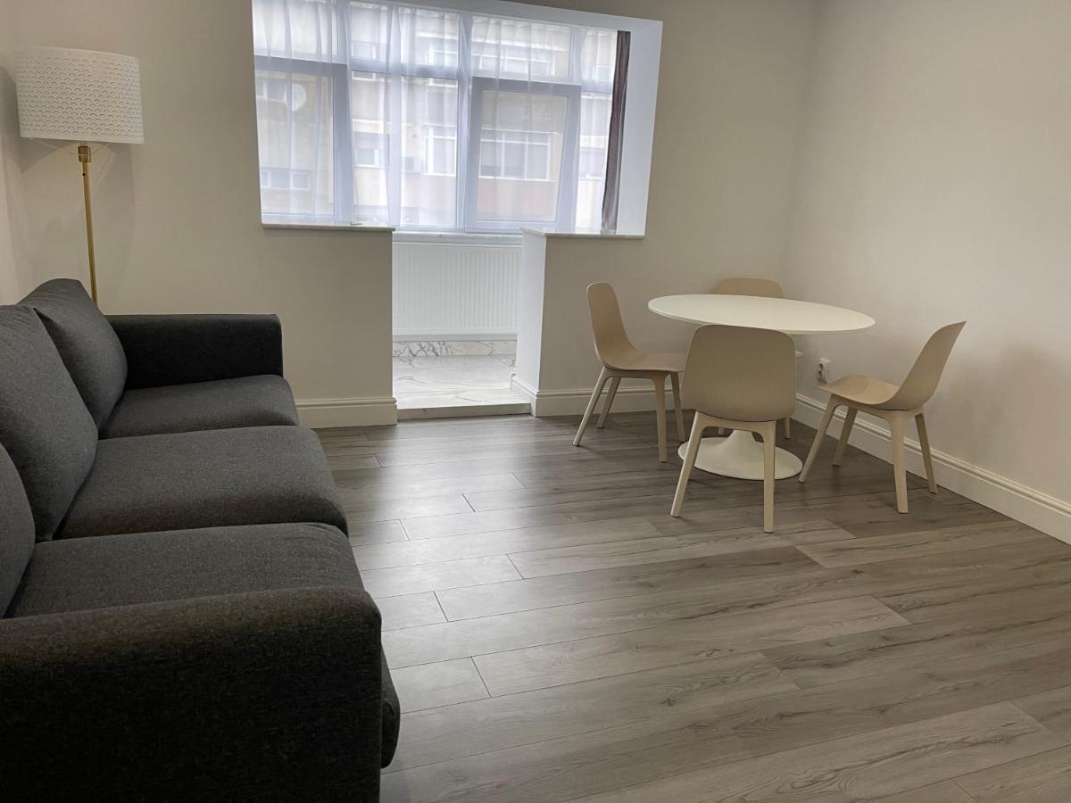 Apartament Emma 트르고비슈테 외부 사진